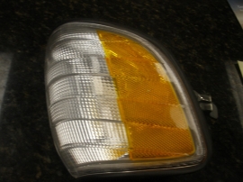 - Marker Light - 140